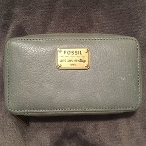Fossil jewelry case